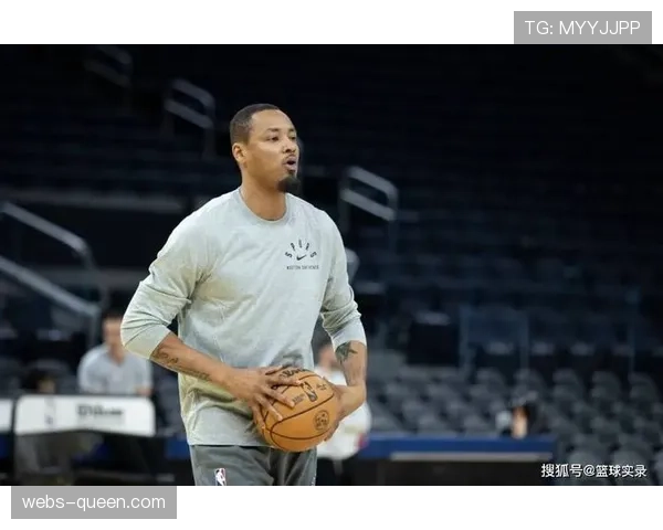 转型之路:前全明星球员以发展联盟教练身份开启执教生涯